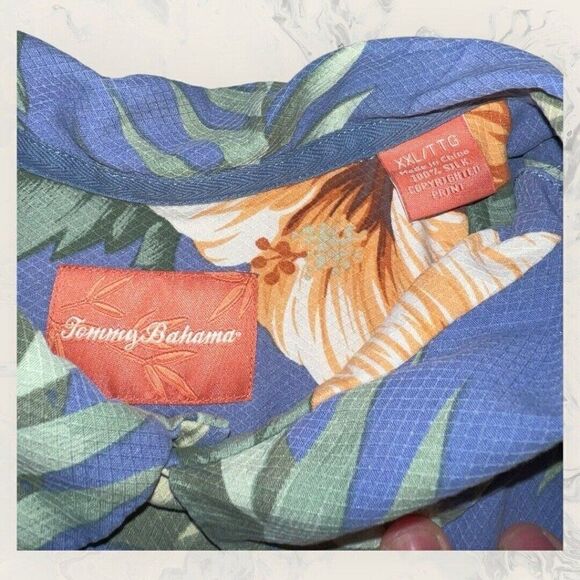 Tommy Bahama Hawaiian Aloha Tropical Floral Hibiscus Button Silk Shirt Men’s XXL - Picture 3 of 4